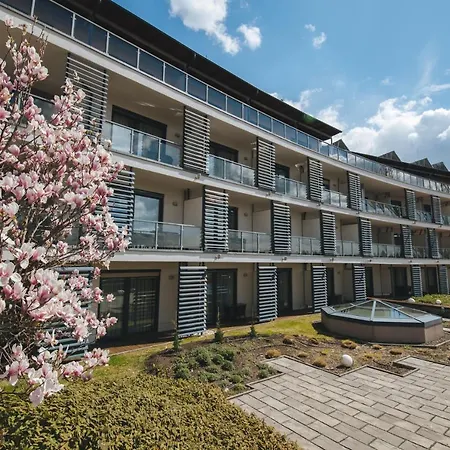 Imola Platan 4* 에게르