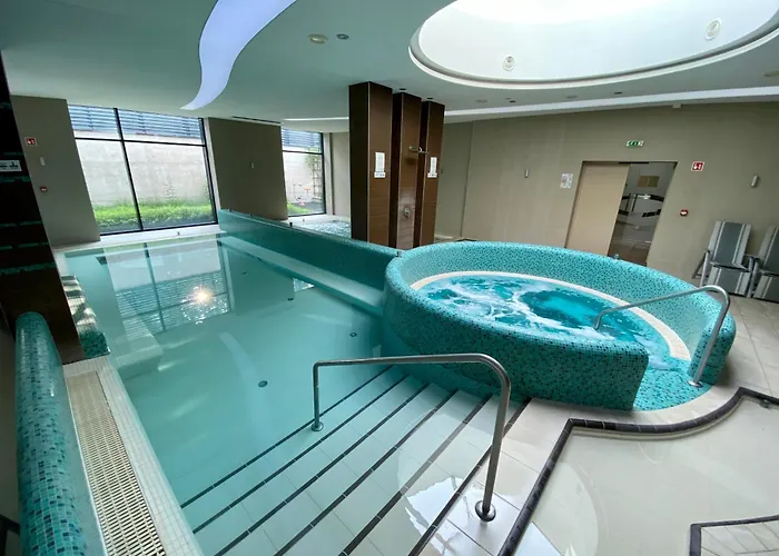 Imola Platan - Adults Only Eger