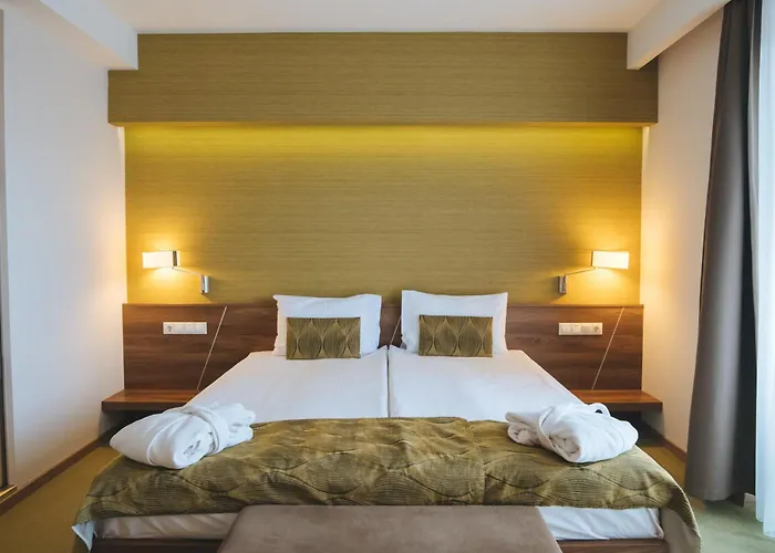 Imola Platan - Adults Only Eger