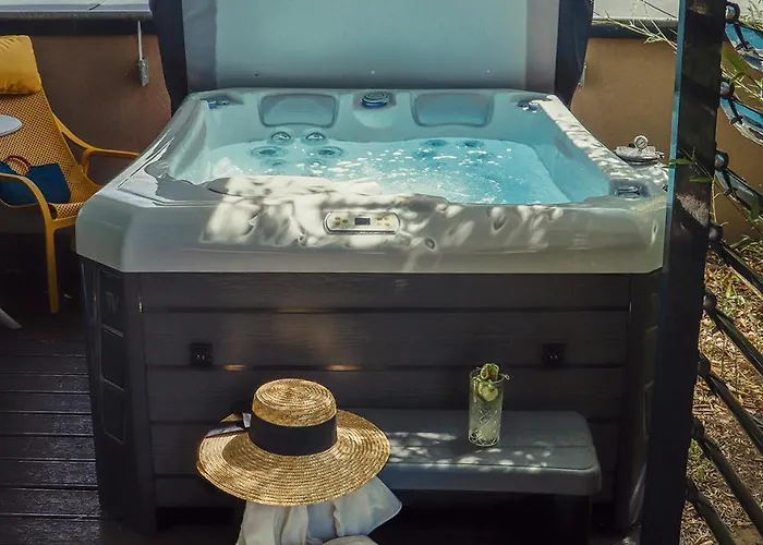 Imola Platan - Adults Only 4*